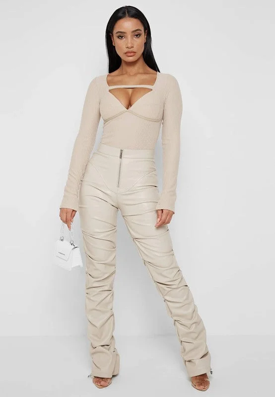 Hot Girl Street Cred Scrunched Faux Leather Pants In Cream