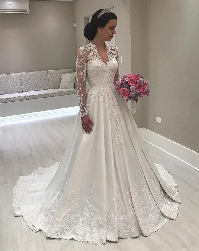 Vintage Lace Long Sleeves V Neck Wedding Dresses Princess