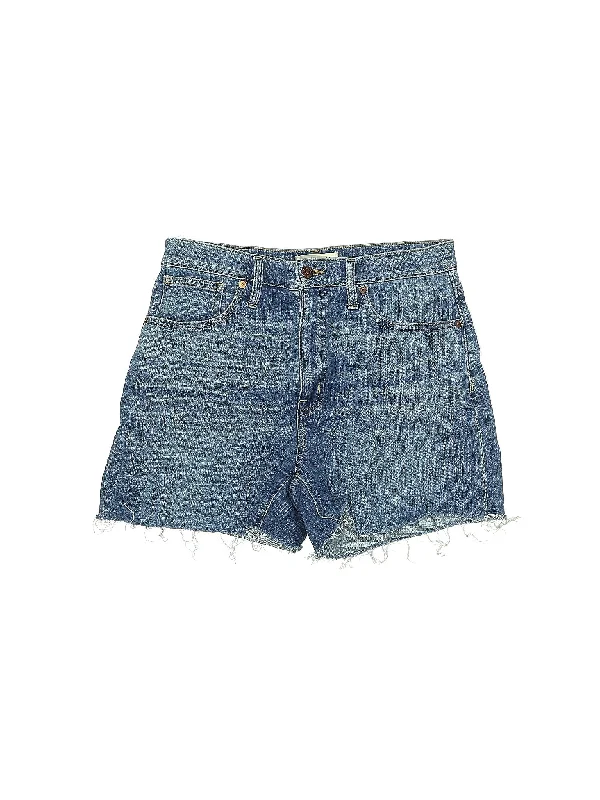 Mid-Rise Denim Shorts in Medium Wash