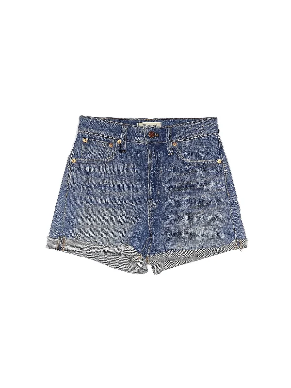 Mid-Rise Denim Shorts in Medium Wash