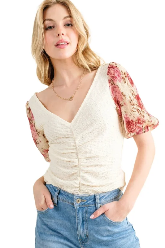 Floral print textured sleeve top